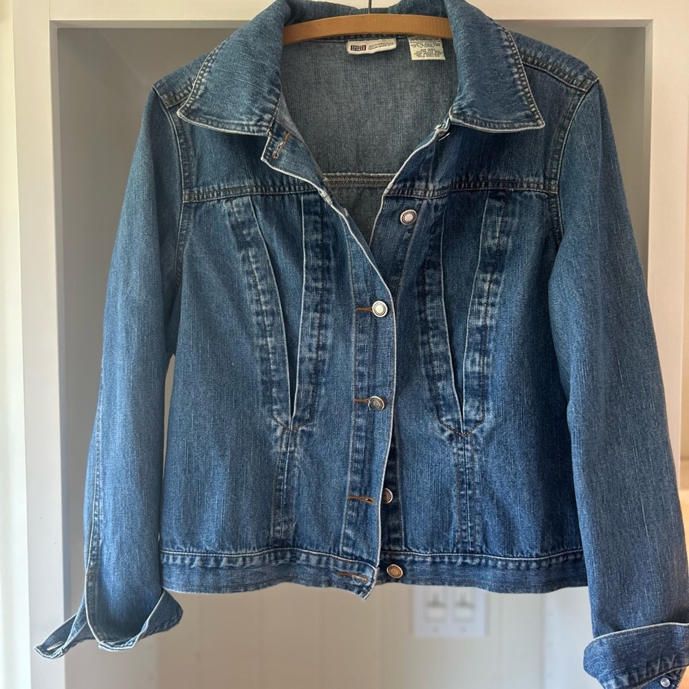 Faded Glory Blue Jean Jacket Timeless Style